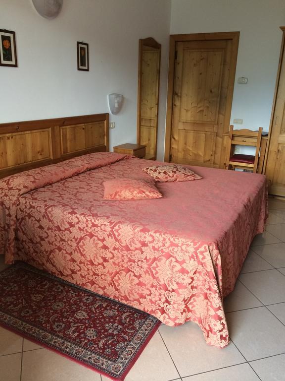 Albergo Rusall Tremezzo Pokoj fotografie