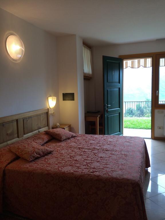 Albergo Rusall Tremezzo Pokoj fotografie