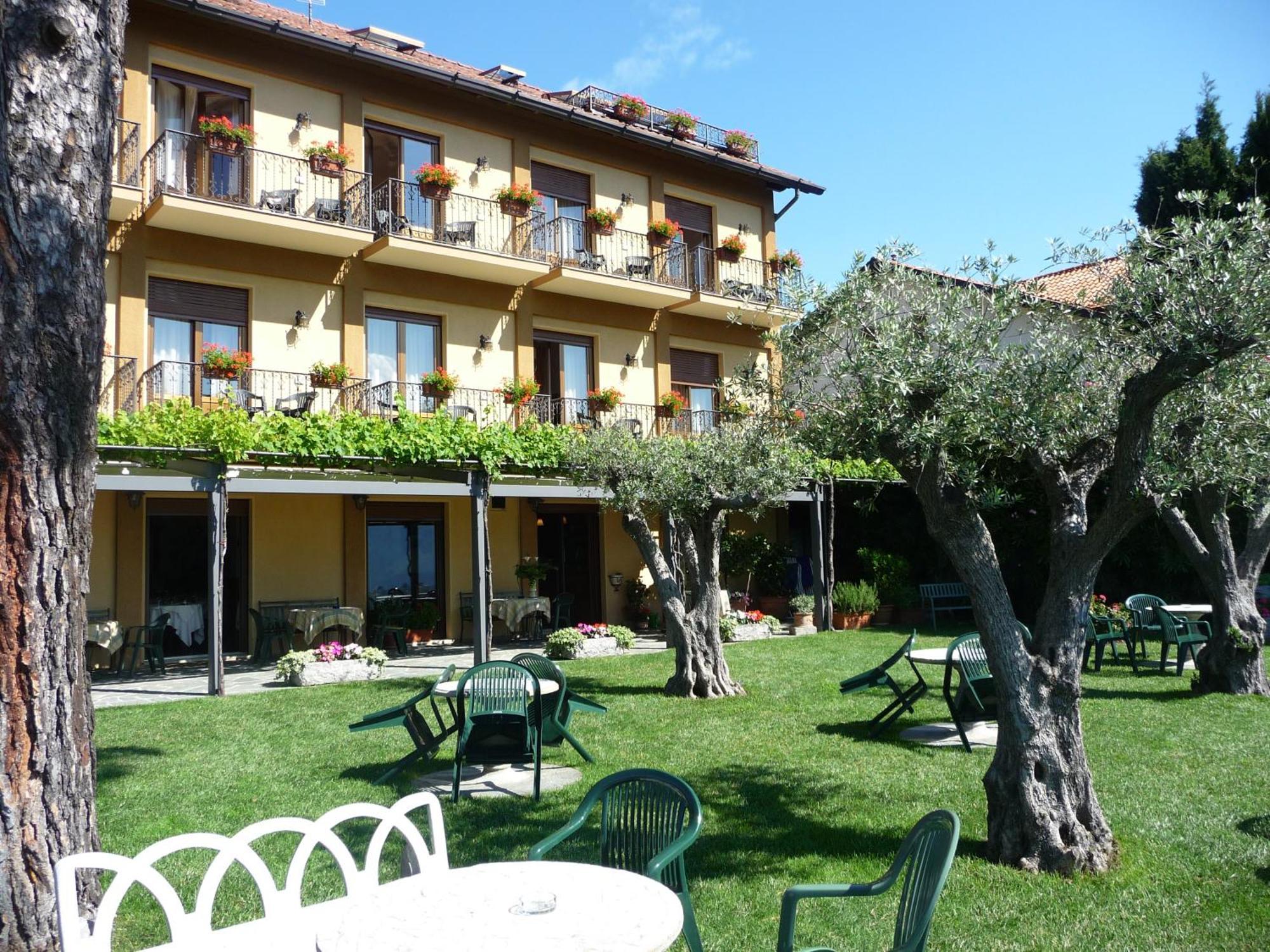 Albergo Rusall Tremezzo Exteriér fotografie